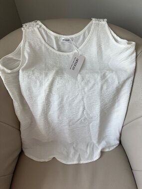 Cream camisole with flower straps